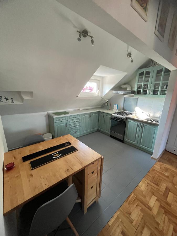 Apartament Kolobrzeska Mansarda, Narutowicza 8 Колобжег Екстериор снимка