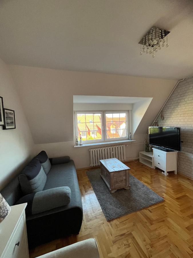 Apartament Kolobrzeska Mansarda, Narutowicza 8 Колобжег Екстериор снимка