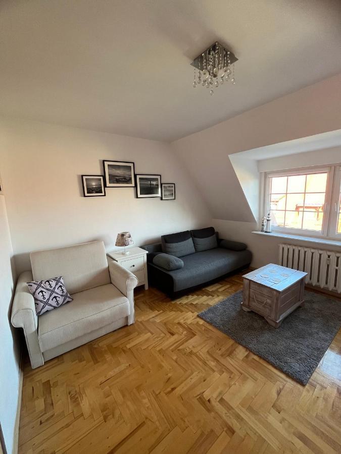 Apartament Kolobrzeska Mansarda, Narutowicza 8 Колобжег Екстериор снимка